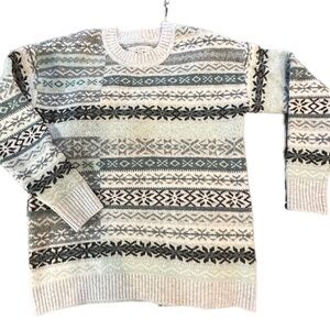 Loft women’s M sweater